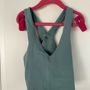 Alo yoga airbrush top